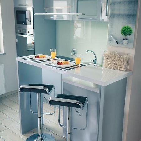 Apartament Zeus Zielona Gora  Bagian luar foto