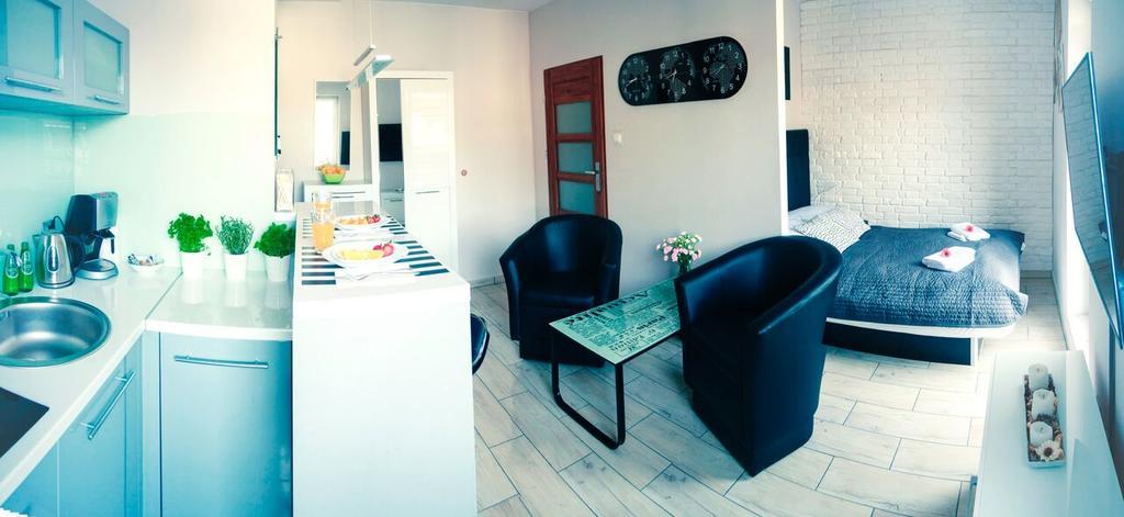 Apartament Zeus Zielona Gora  Bagian luar foto