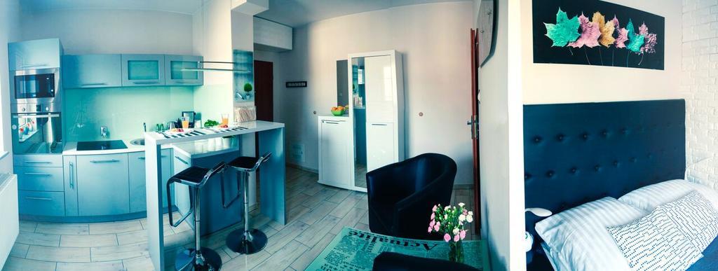 Apartament Zeus Zielona Gora  Bagian luar foto